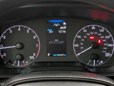 Used 2024 Toyota Corolla LE FWD image 28