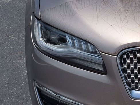 Used 2019 Lincoln MKZ Reserve FWD image 10