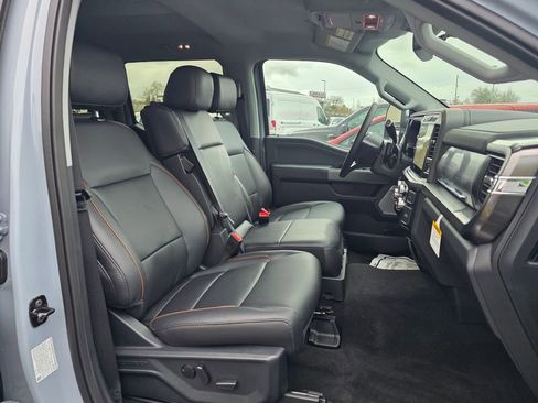 New 2026 Ford F350 Lariat w/ Chrome Package image 31