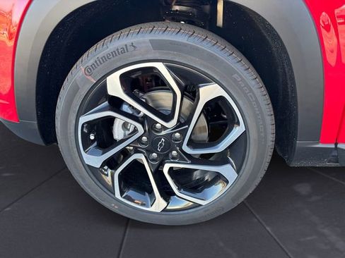 New 2026 Chevrolet Trax RS w/ Sunroof Package image 14