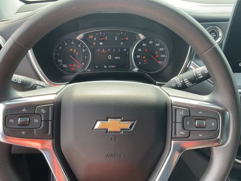 Used 2024 Chevrolet Blazer LT AWD/4WD image 11