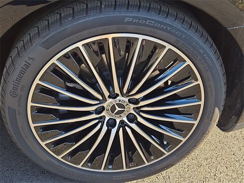 Used 2024 Mercedes-Benz CLE 450 4MATIC Coupe image 26