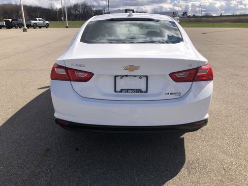 Used 2023 Chevrolet Malibu LT image 3