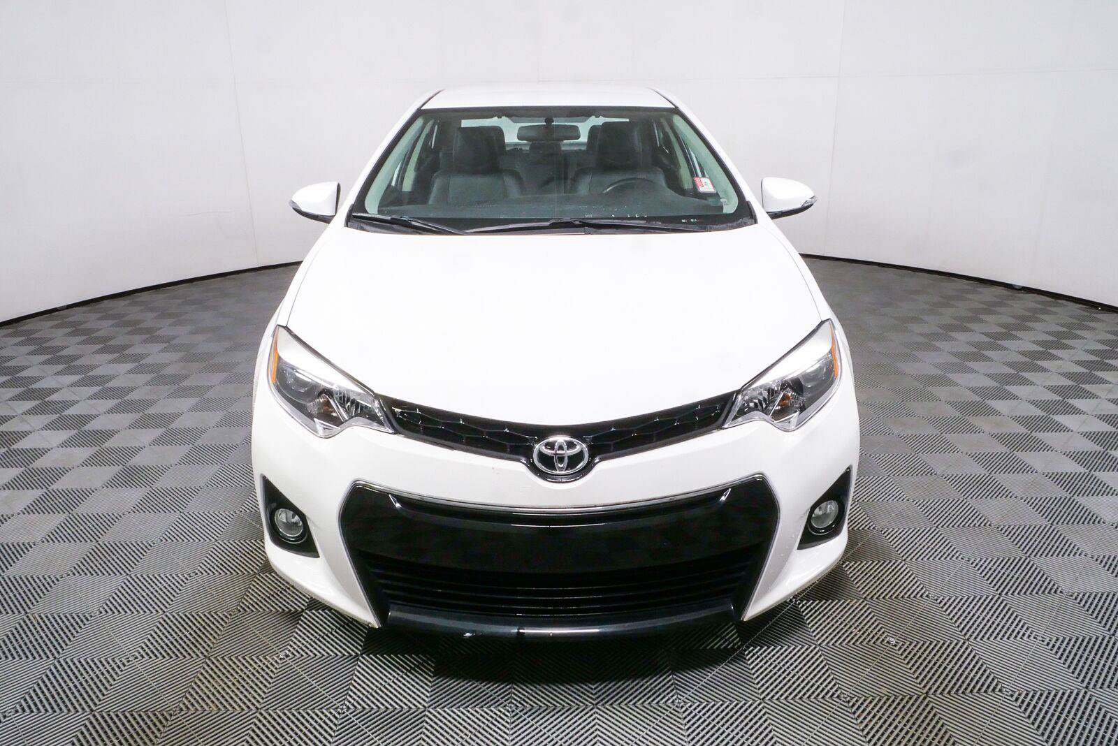 Used 2014 Toyota Corolla S FWD image 23
