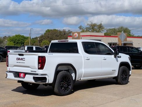 New 2026 GMC Sierra 1500 Elevation AWD/4WD image 8