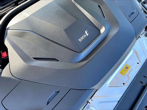 Used 2023 BMW i4 eDrive35 RWD image 34