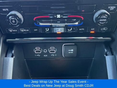 New 2025 Jeep Grand Cherokee L Laredo w/ Trailer Tow Package image 17