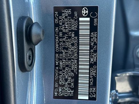 Used 2024 Toyota Corolla LE FWD image 32