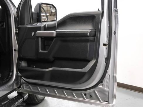 Used 2020 Ford F150 XLT w/ Equipment Group 302A Luxury image 42