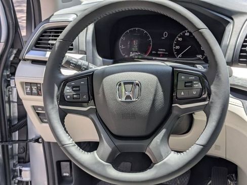 New 2026 Honda Odyssey EX-L image 17