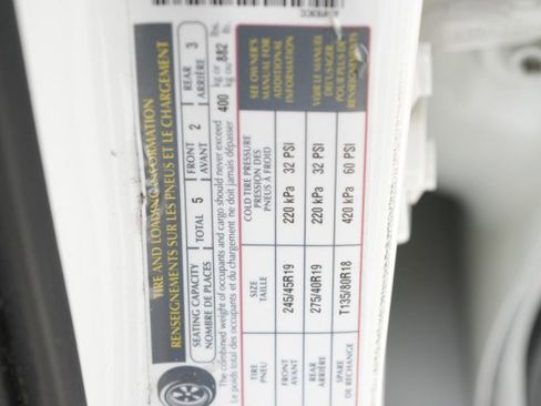 Used 2016 Jaguar XJ L Portfolio image 19