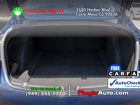 Used 2018 Tesla Model 3 Long Range RWD image 12