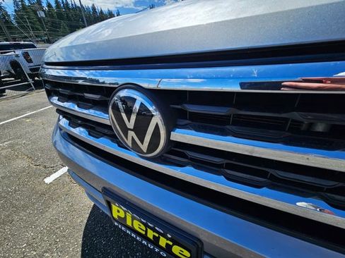 Used 2021 Volkswagen Atlas Cross Sport SE AWD/4WD image 10
