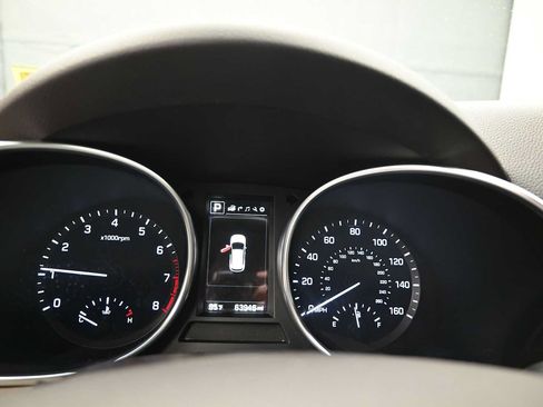 Used 2018 Hyundai Santa Fe Limited AWD/4WD image 13