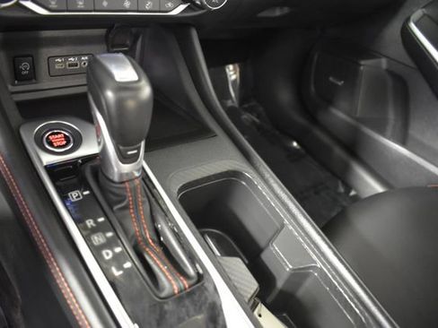 Used 2025 Nissan Sentra SR w/ SR Premium Package FWD image 26