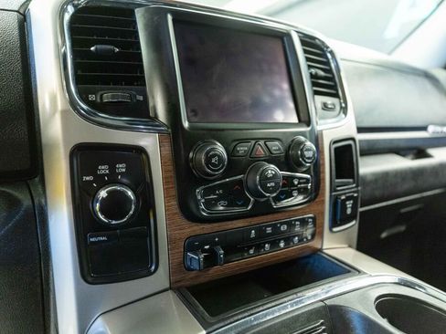 Used 2018 RAM 2500 Laramie image 14