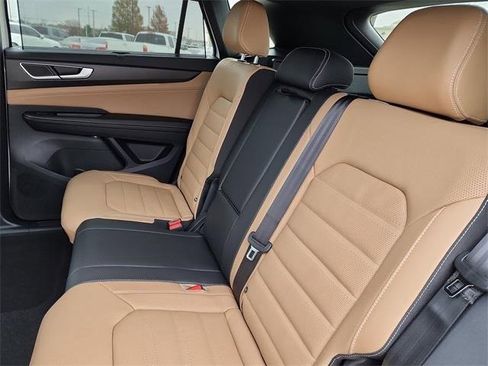 New 2026 Volkswagen Atlas Cross Sport SEL R-Line image 17