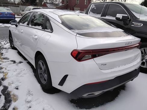 Used 2022 Kia K5 LX image 3