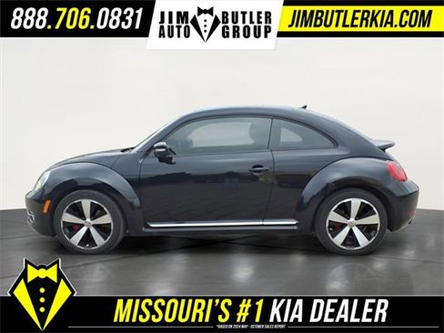 Used 2013 Volkswagen Beetle 2.0T image 22