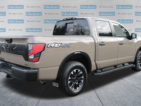 Used 2021 Nissan Titan PRO-4X w/ Pro-4x Convenience Package AWD/4WD image 6