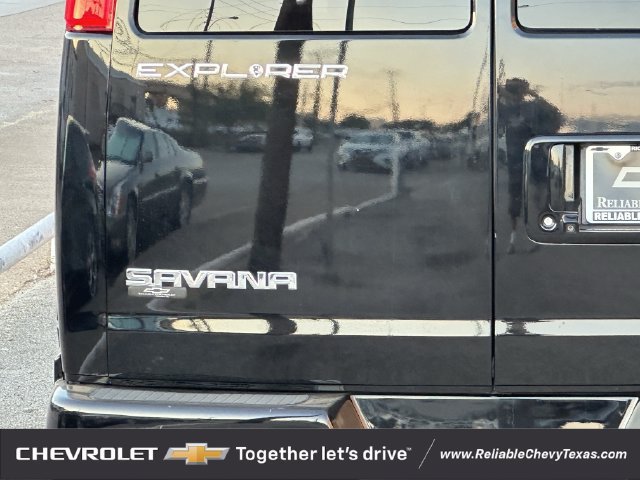 Used 2021 GMC Savana 2500 RWD image 6