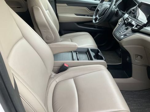 Used 2024 Honda Odyssey EX-L image 8
