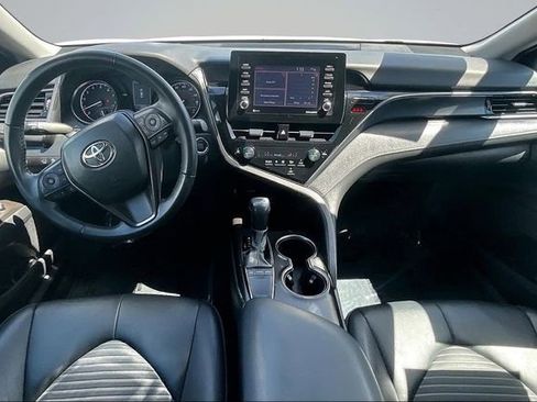 Used 2023 Toyota Camry SE w/ Convenience Package image 15