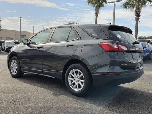 Used 2020 Chevrolet Equinox LS FWD image 5