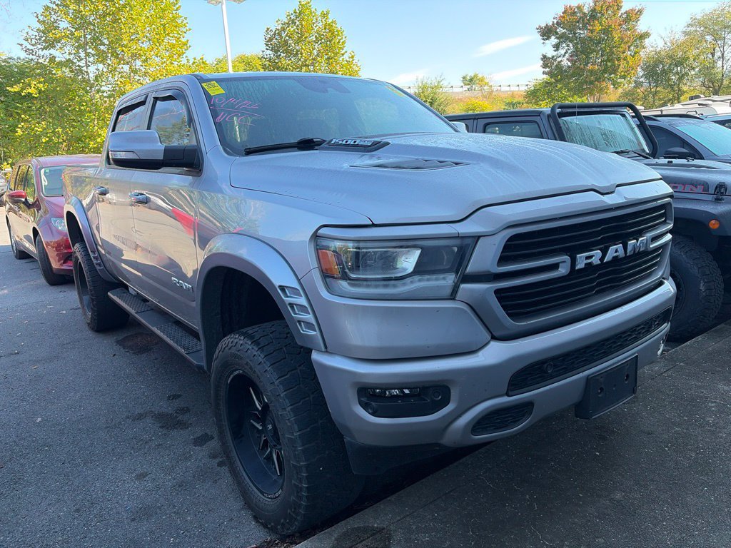 Used 2022 RAM 1500 Laramie AWD/4WD image 2