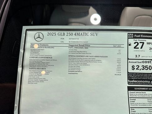 New 2025 Mercedes-Benz GLB 250 4MATIC image 17