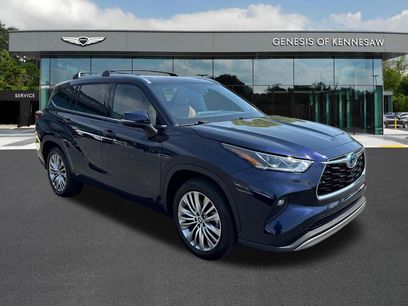 Used 2023 Toyota Highlander Platinum