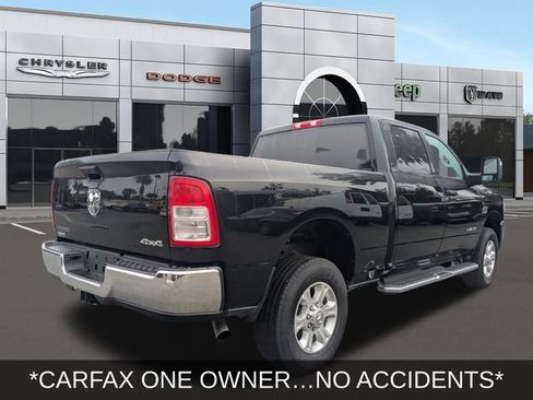 Used 2024 RAM 2500 Big Horn w/ Bed Utility Group image 3
