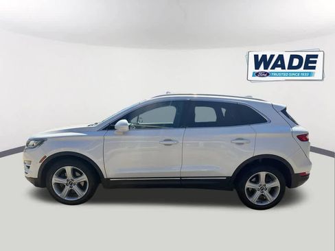 Used 2017 Lincoln MKC Premiere FWD image 8