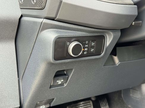 New 2026 Ford Bronco 4-Door AWD/4WD image 14