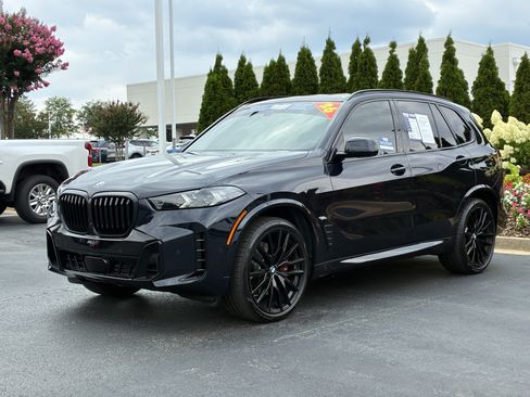 Used 2026 BMW X5 xDrive40i w/ M Sport Package AWD/4WD image 6