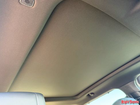 New 2026 Toyota Tundra Platinum AWD/4WD image 16