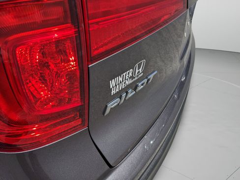 Used 2018 Honda Pilot EX-L image 38