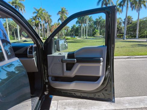 Used 2016 Ford F150 XLT w/ Equipment Group 301A Mid AWD/4WD image 33