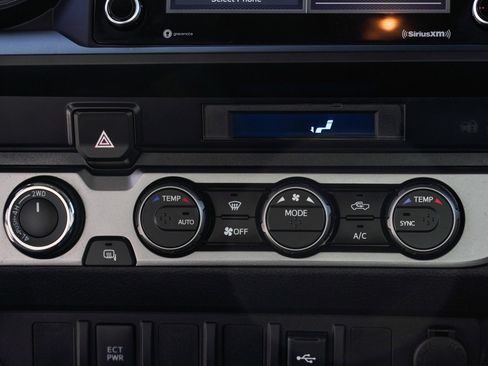 Certified 2022 Toyota Tacoma SR image 35