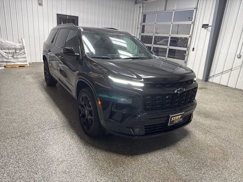 Used 2024 Chevrolet Traverse RS w/ LPO, Floor Liner Package image 14
