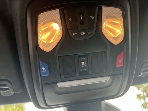 Used 2025 RAM 1500 Big Horn image 28