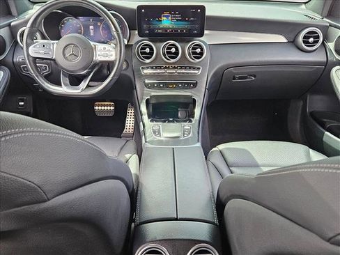Used 2022 Mercedes-Benz GLC 300 image 16