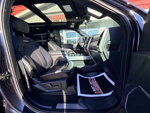 Used 2021 Ford F250 Platinum w/ FX4 Off-Road Package image 40