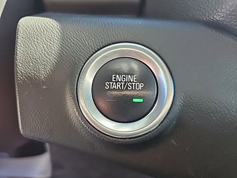 Used 2022 GMC Terrain SLE w/ Driver Convenience Package image 23