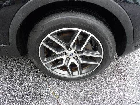 Certified 2019 Ford Explorer Sport AWD/4WD image 12