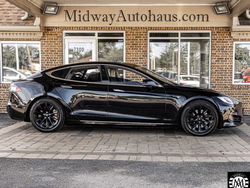 Used 2019 Tesla Model S 100D AWD/4WD image 4