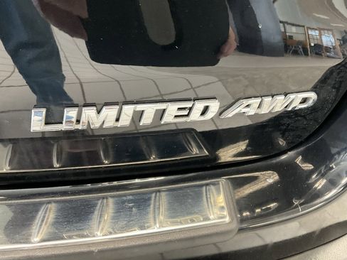 Used 2019 Toyota Highlander Limited Platinum image 27