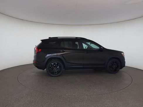 Used 2022 GMC Terrain SLE w/ Driver Convenience Package FWD image 26