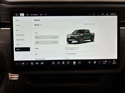 Used 2024 Rivian R1T Adventure image 27