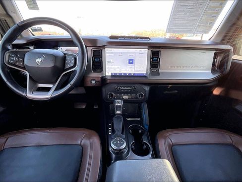 Used 2022 Ford Bronco Outer Banks w/ Sasquatch Package image 16